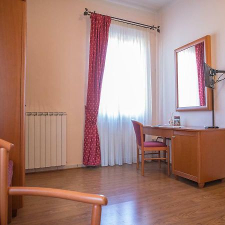 Locanda Il Giullare Pellegrino Santa Maria Degli Angeli  Zewnętrze zdjęcie